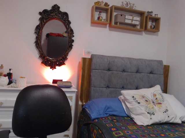 Melisager live cam on BongaCams