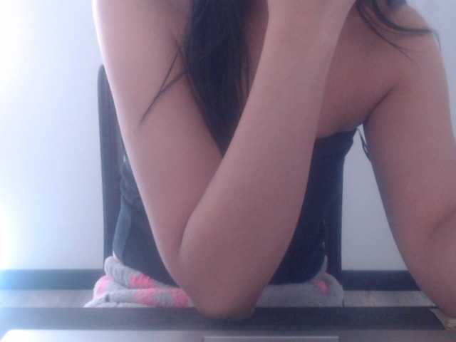 Sabrinav live cam on BongaCams
