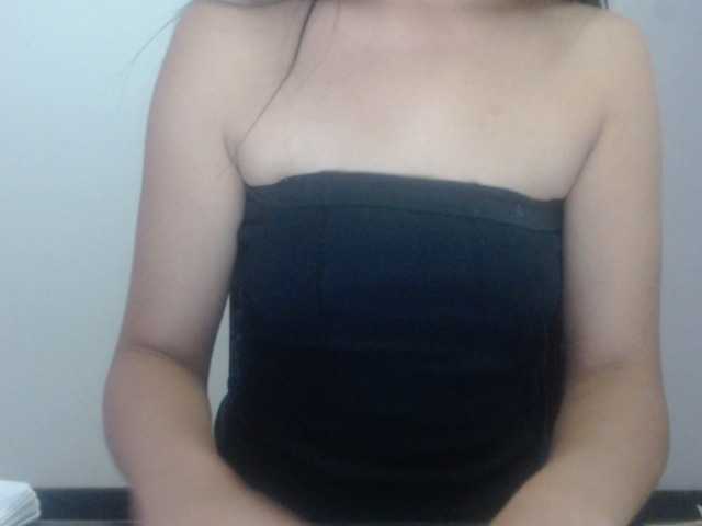 Sabrinav live cam on BongaCams