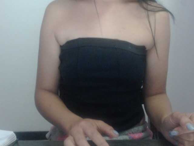 Sabrinav live cam on BongaCams