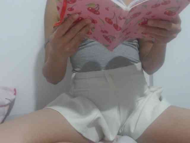 Sabrinav Live Webcam on BongaCams
