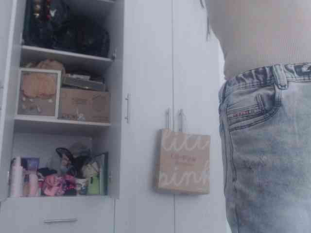 Sabrinav webcam