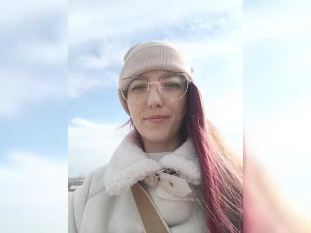 Ymmixxx's BongaCams show and profile