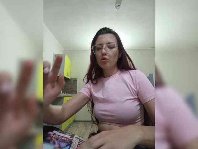 Ymmixxx's webcam live show