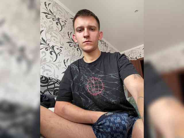 Nikk16's cam show statistics and live stream