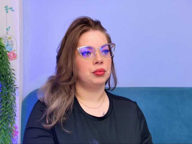 moon-cake's BongaCams show and profile