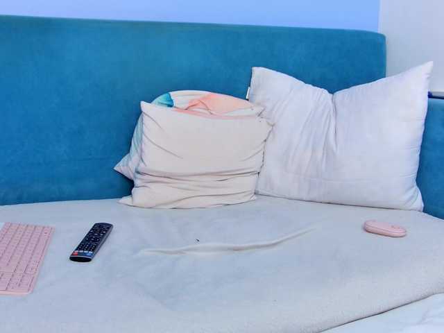 moon-cake live cam on BongaCams