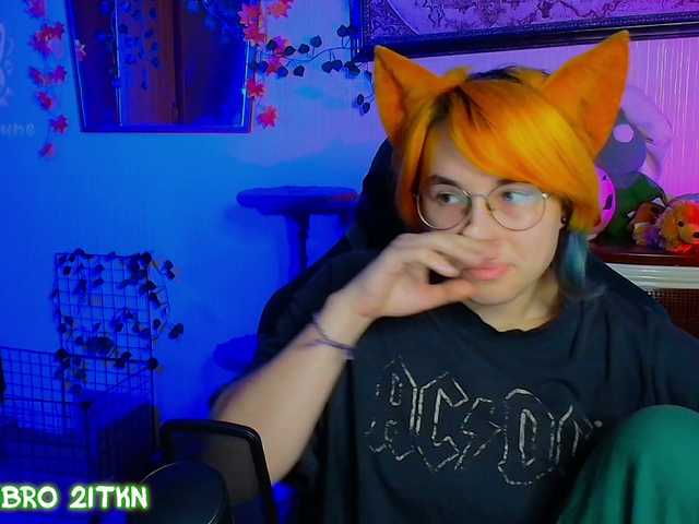 Tricky-Kitsune live cam on BongaCams