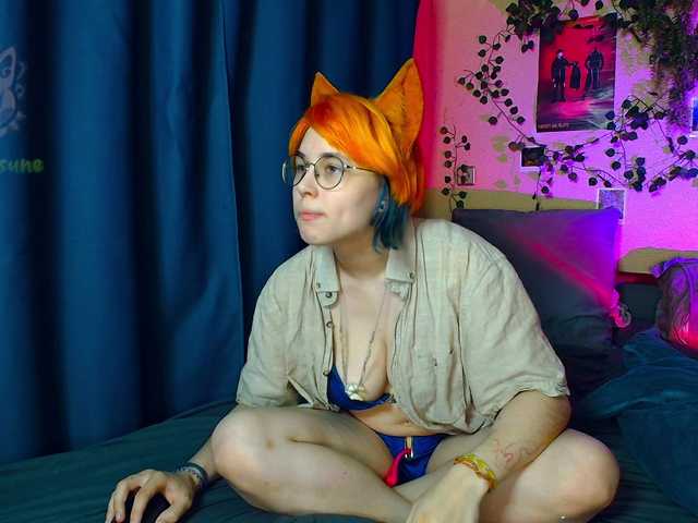 Tricky-Kitsune live cam on BongaCams