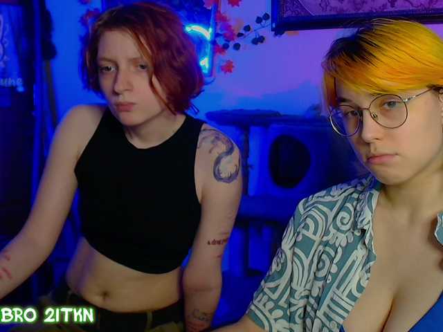 Tricky-Kitsune live cam on BongaCams