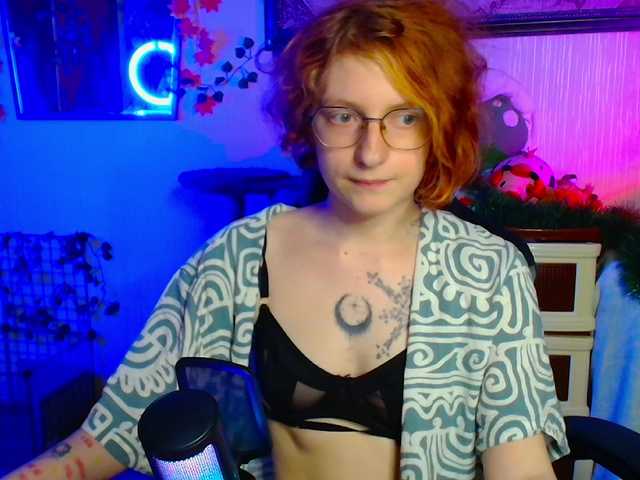Tricky_Kitsune live cam preview