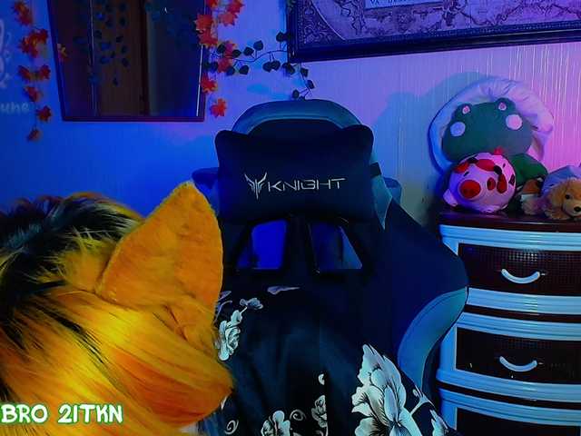 Tricky-Kitsune live cam on BongaCams