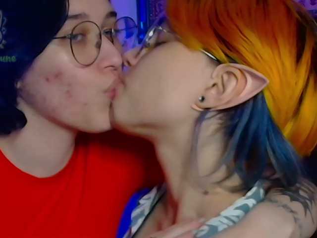 Tricky-Kitsune live cam on BongaCams
