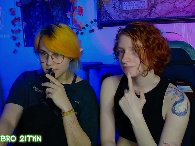Tricky-Kitsune live cam on BongaCams