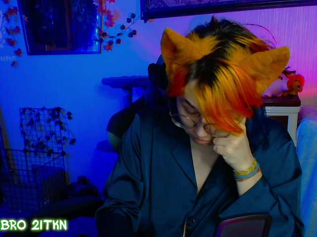 Tricky-Kitsune live cam on BongaCams