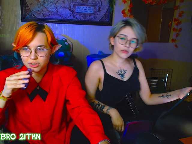 Tricky-Kitsune live cam on BongaCams