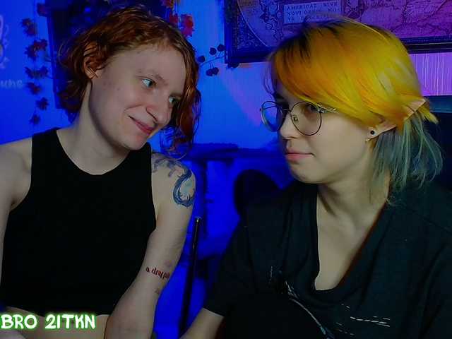 Tricky-Kitsune live cam on BongaCams