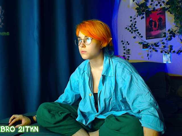 Tricky-Kitsune live cam on BongaCams