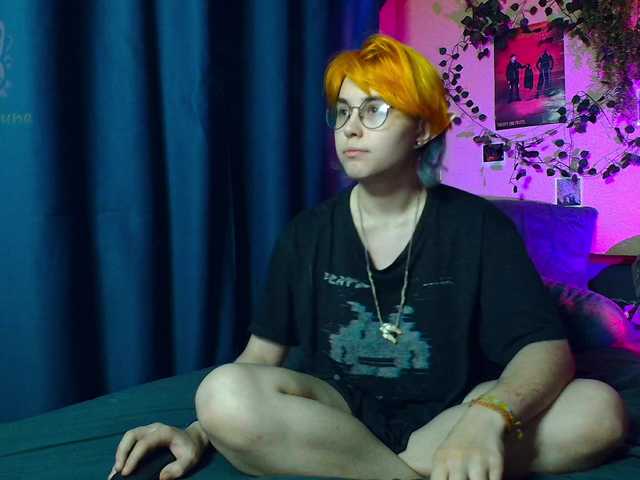 Tricky-Kitsune live cam on BongaCams