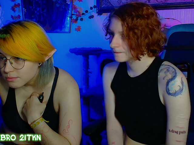 Tricky-Kitsune live cam on BongaCams