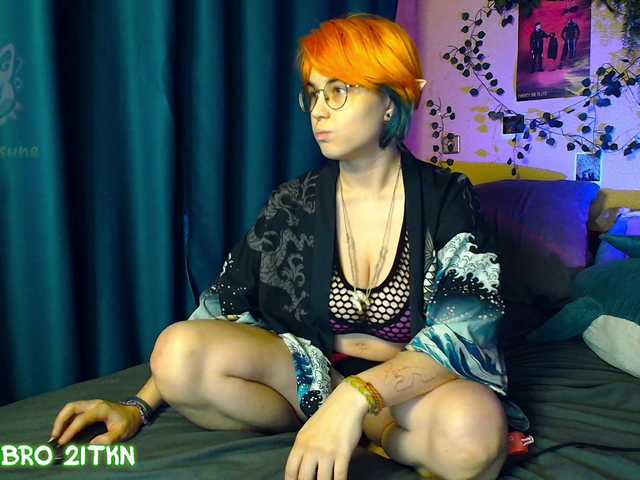 Tricky-Kitsune live cam on BongaCams