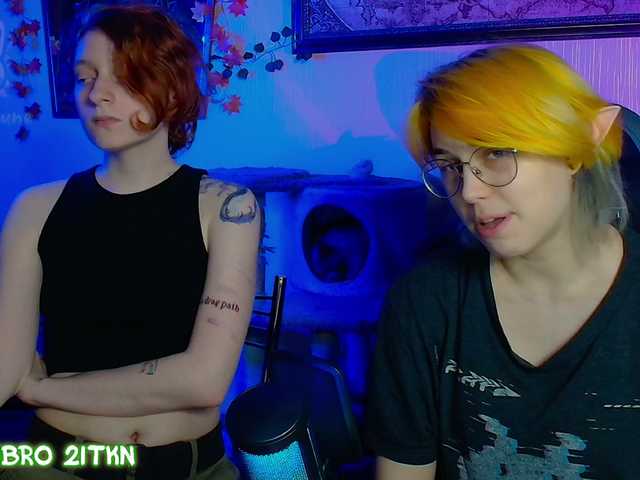Tricky-Kitsune live cam on BongaCams