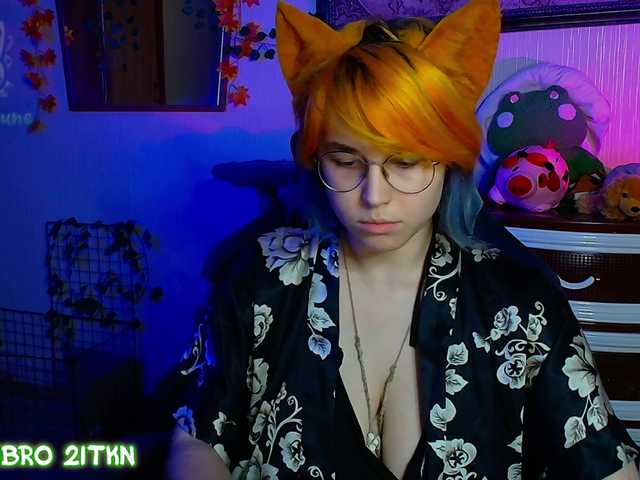 Tricky-Kitsune live cam on BongaCams
