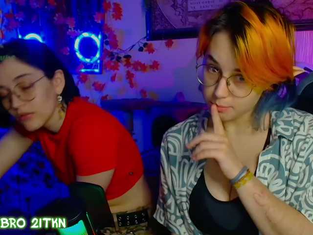 Tricky-Kitsune live cam on BongaCams