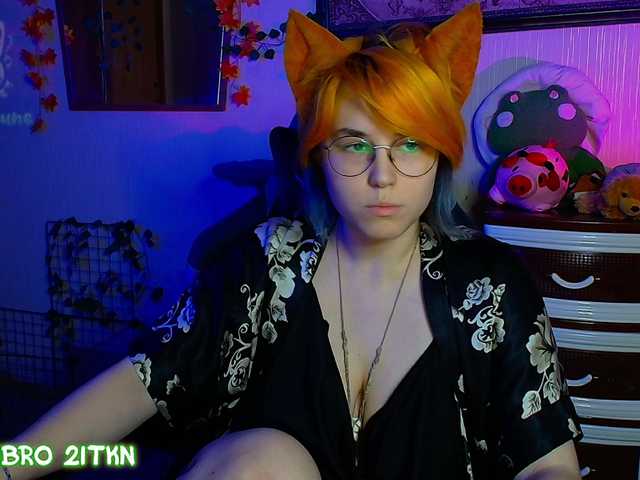 Tricky-Kitsune live cam on BongaCams