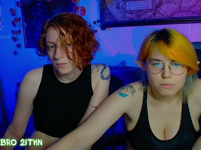 Tricky-Kitsune live cam on BongaCams