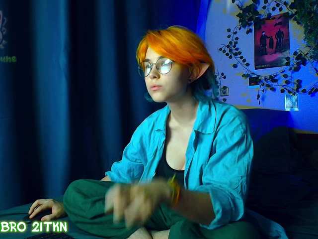 Tricky-Kitsune live cam on BongaCams