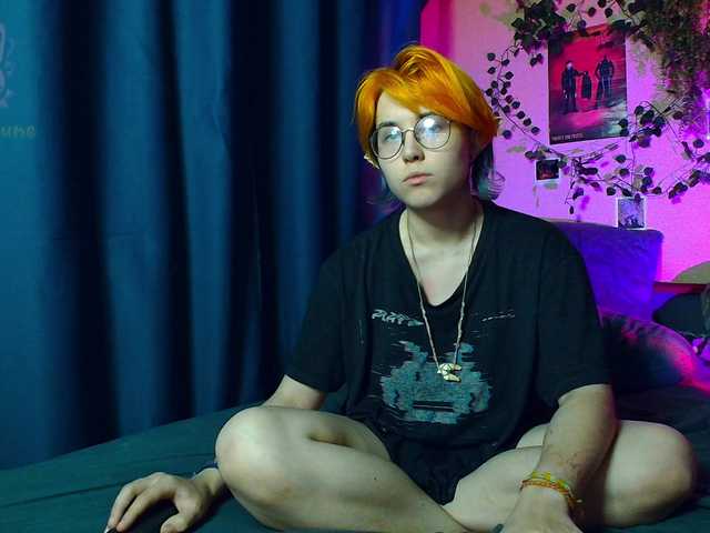 Tricky-Kitsune live cam on BongaCams