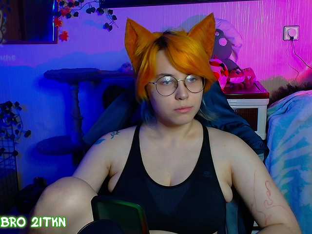 Tricky-Kitsune live cam on BongaCams