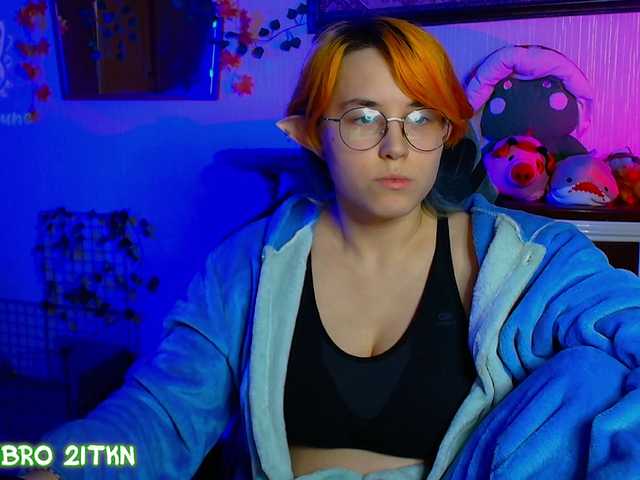 Tricky-Kitsune live cam on BongaCams