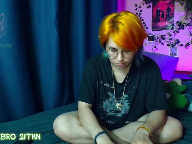 Tricky-Kitsune live cam on BongaCams
