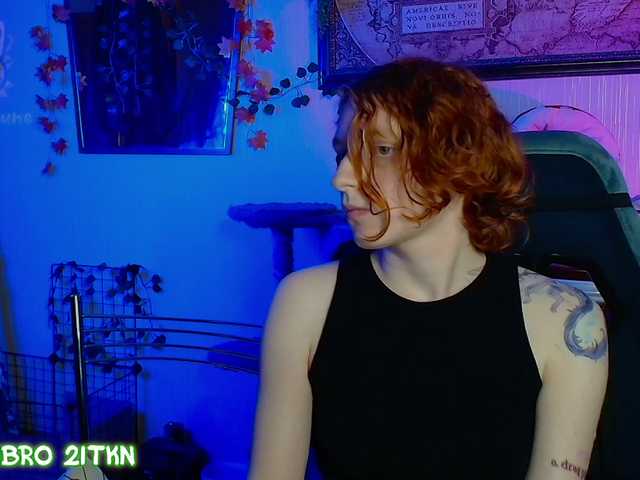 Tricky-Kitsune live cam on BongaCams