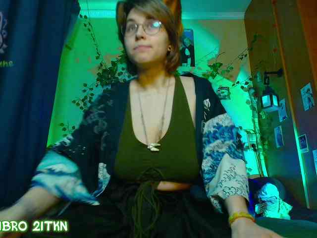 Tricky_Kitsune webcam