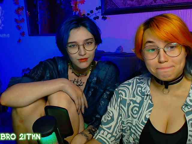 Tricky_Kitsune webcam