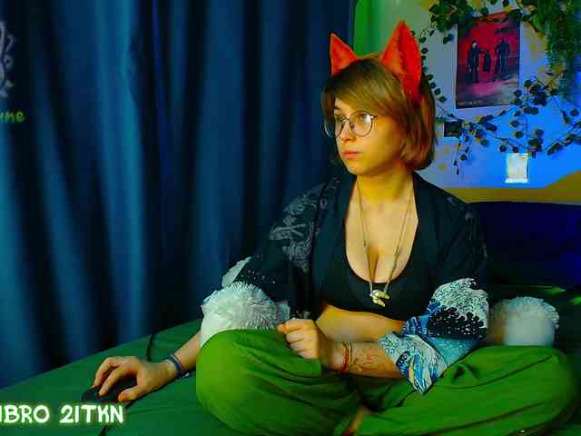 Tricky_Kitsune webcam