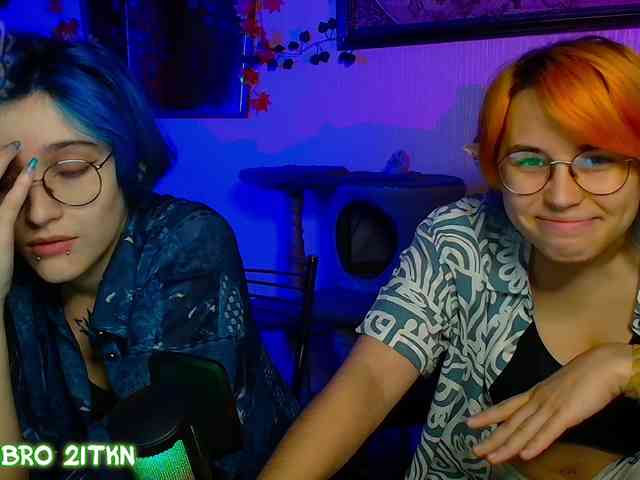 Tricky_Kitsune webcam