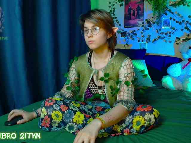 Tricky_Kitsune webcam