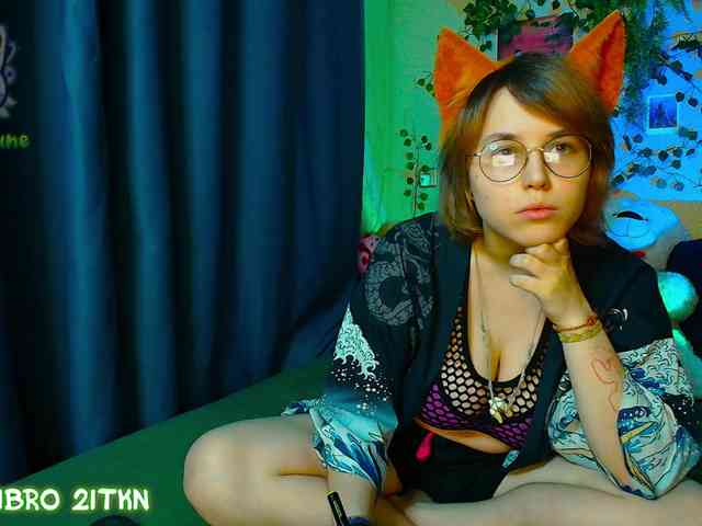 Tricky_Kitsune webcam