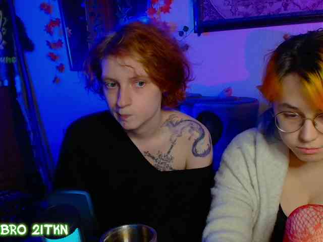 Tricky_Kitsune webcam