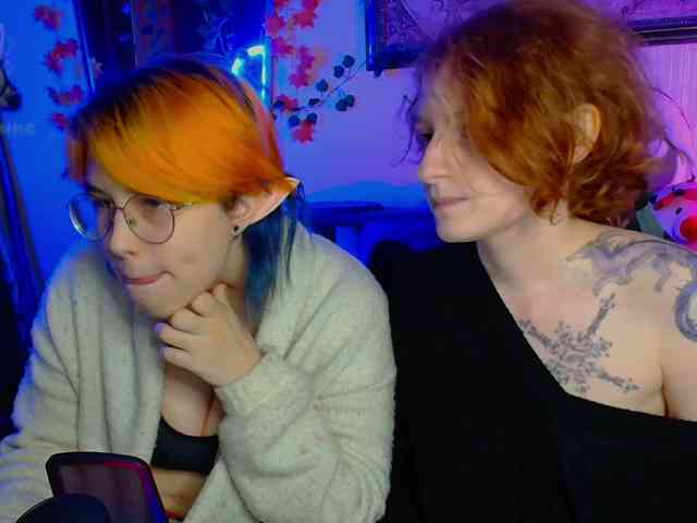 Tricky_Kitsune webcam