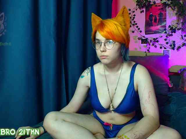Tricky_Kitsune webcam