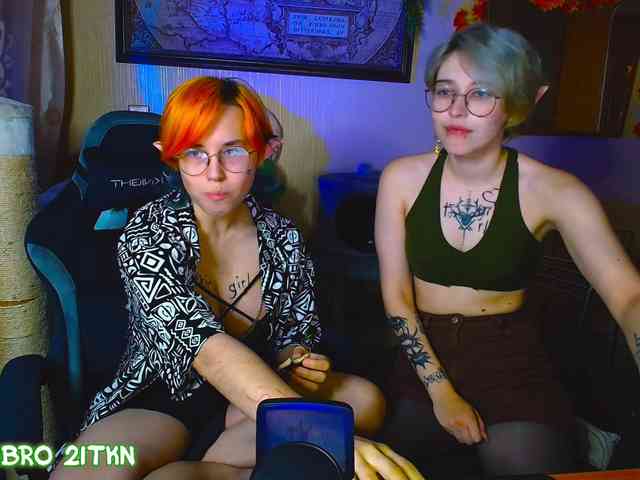 Tricky_Kitsune webcam