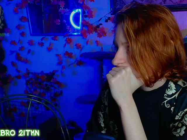 Tricky_Kitsune webcam