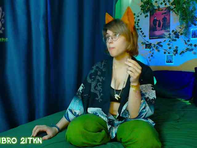 Tricky_Kitsune webcam