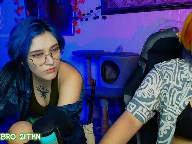 Tricky_Kitsune webcam
