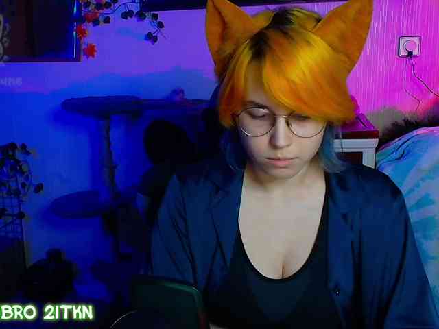 Tricky_Kitsune webcam